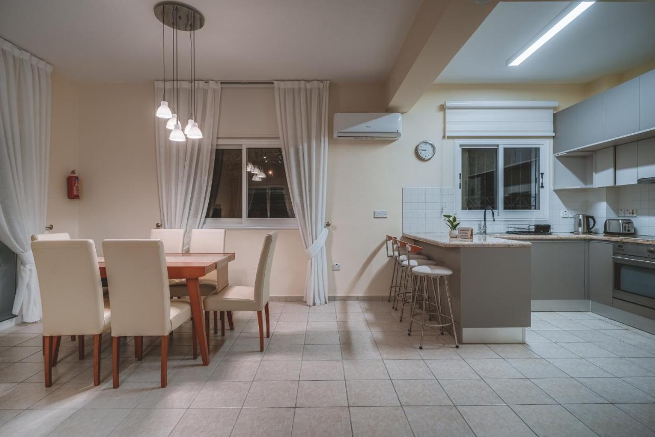 Anafi A4 Villa Paralimni Exterior foto