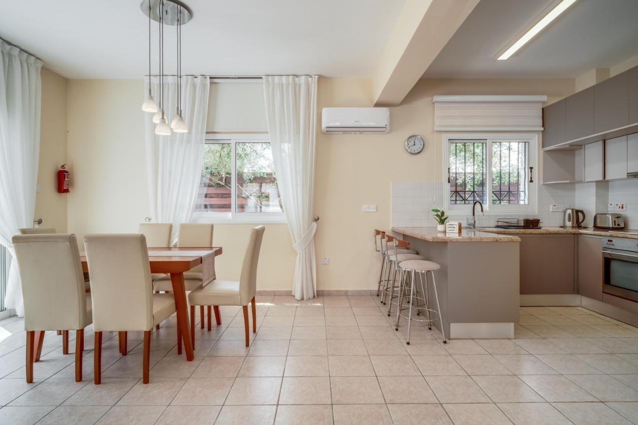 Anafi A4 Villa Paralimni Exterior foto