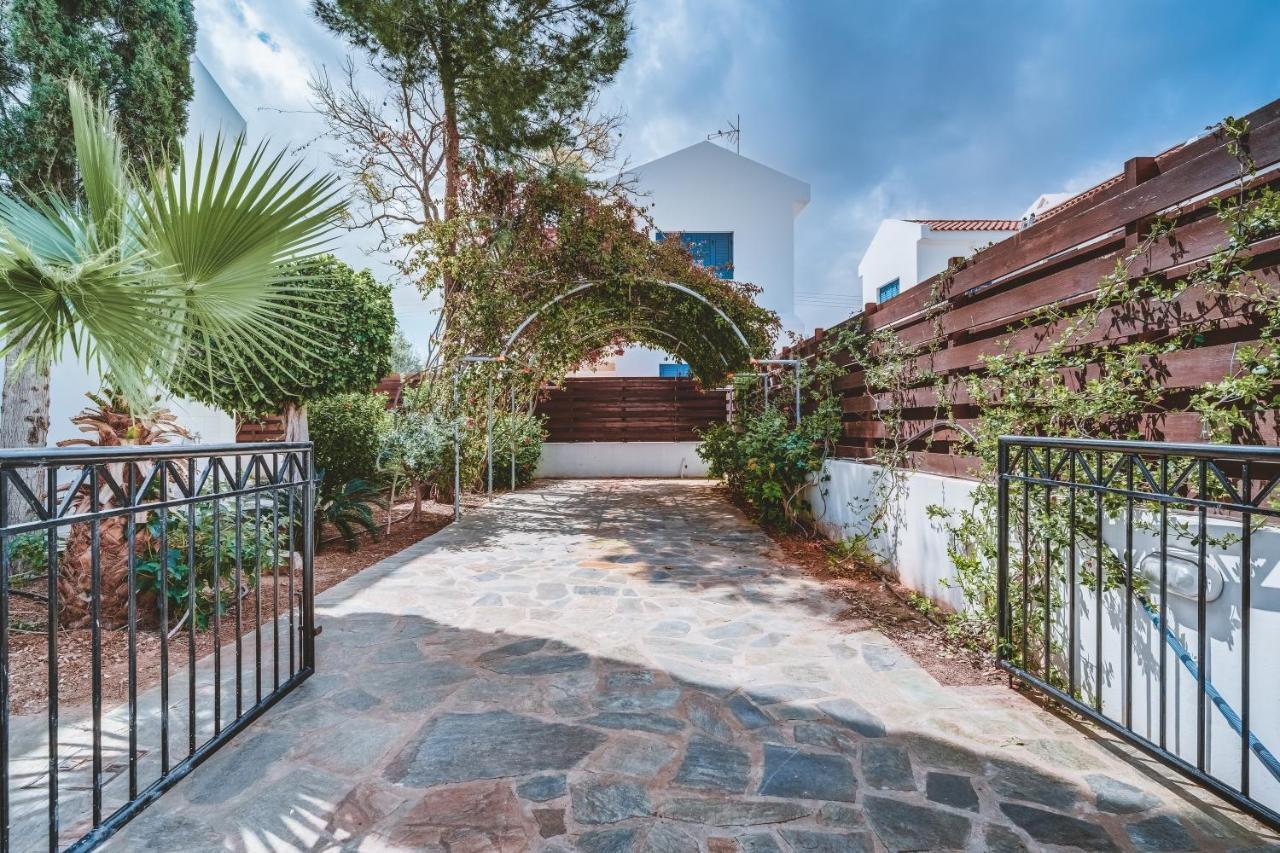 Anafi A4 Villa Paralimni Exterior foto