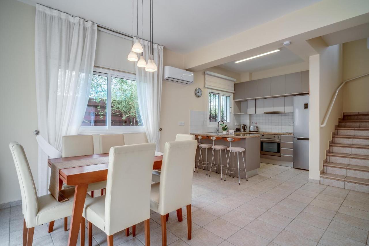 Anafi A4 Villa Paralimni Exterior foto