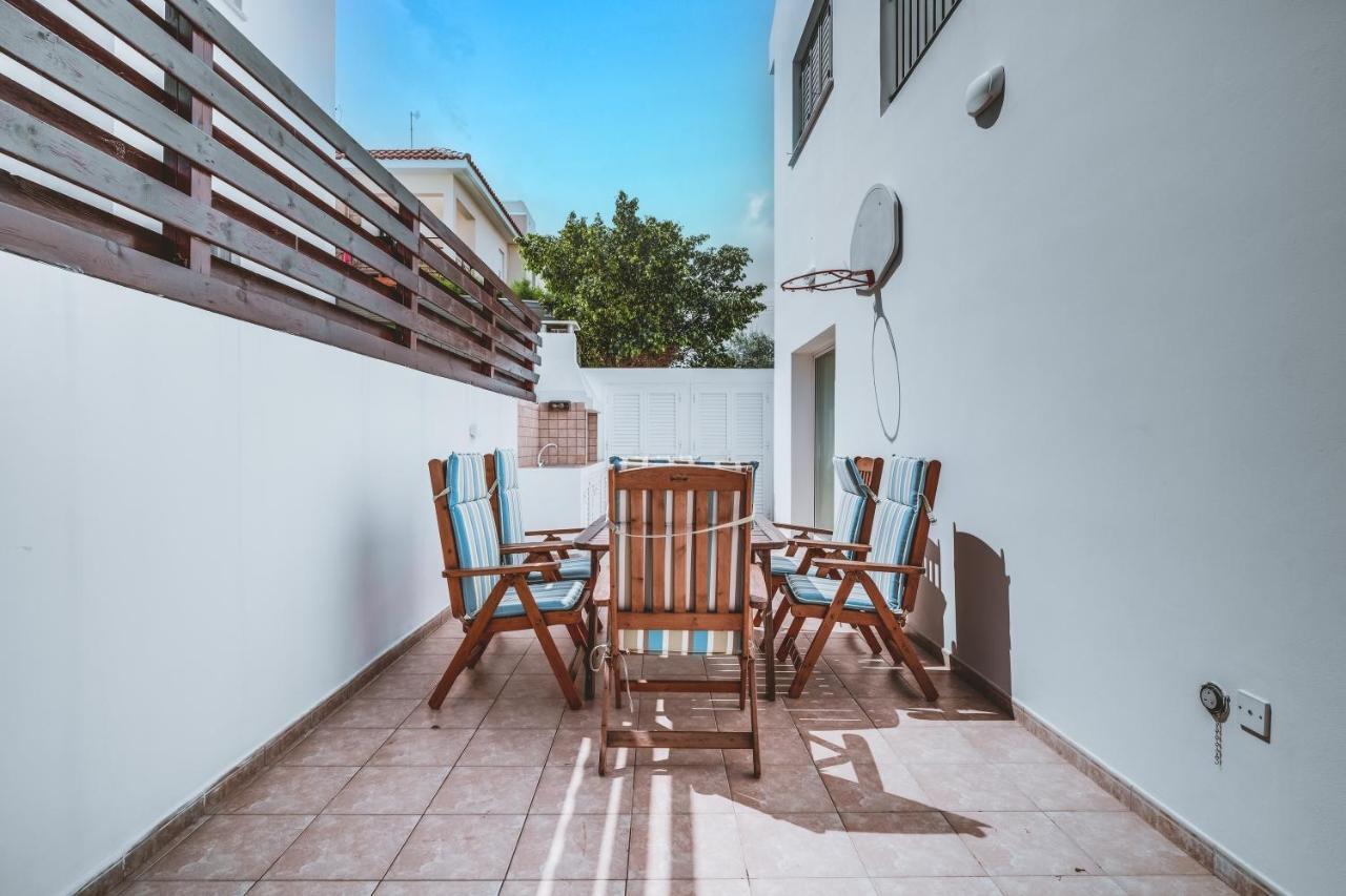 Anafi A4 Villa Paralimni Exterior foto